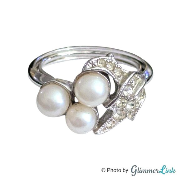 Vintage Avon 1973 Evening Splendor Ring – Faux Pearl & Rhinestone, Size 7.25 - Picture 1 of 10
